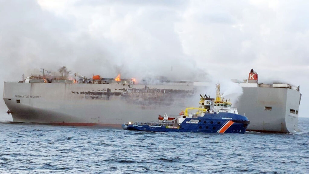 Freemantle barcos incendio ro-ro