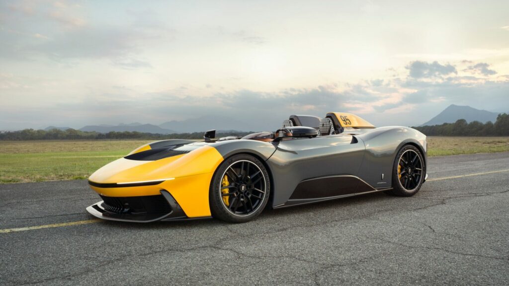 Pininfarina b95 apertura