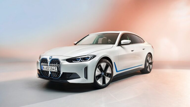 bmw i4 1 e1692998286548