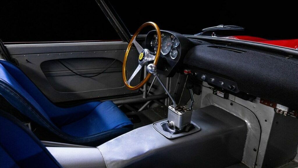 ferrari 250 GTO interior 2