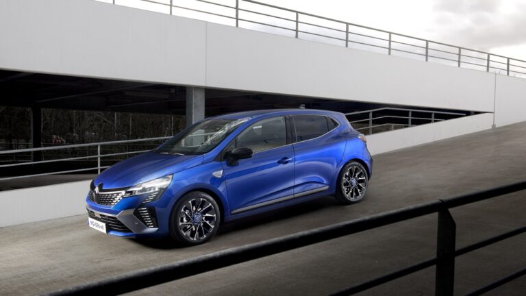 renault clio e tech esprit alpine 6 e1693303173725