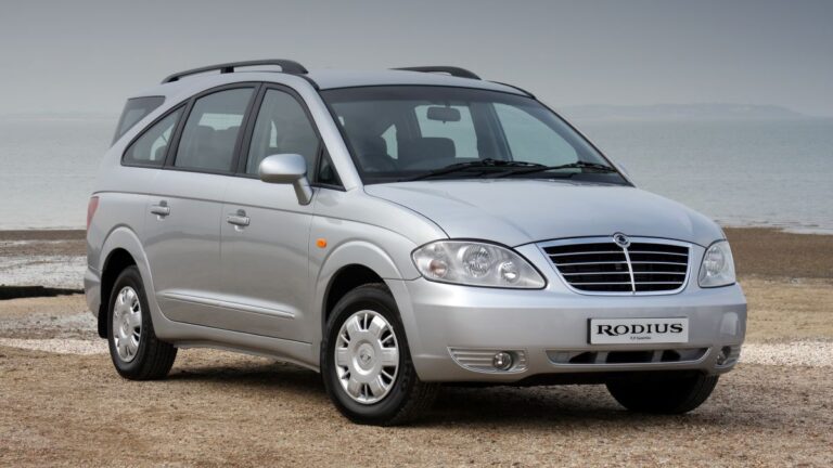 ssangyong rodius