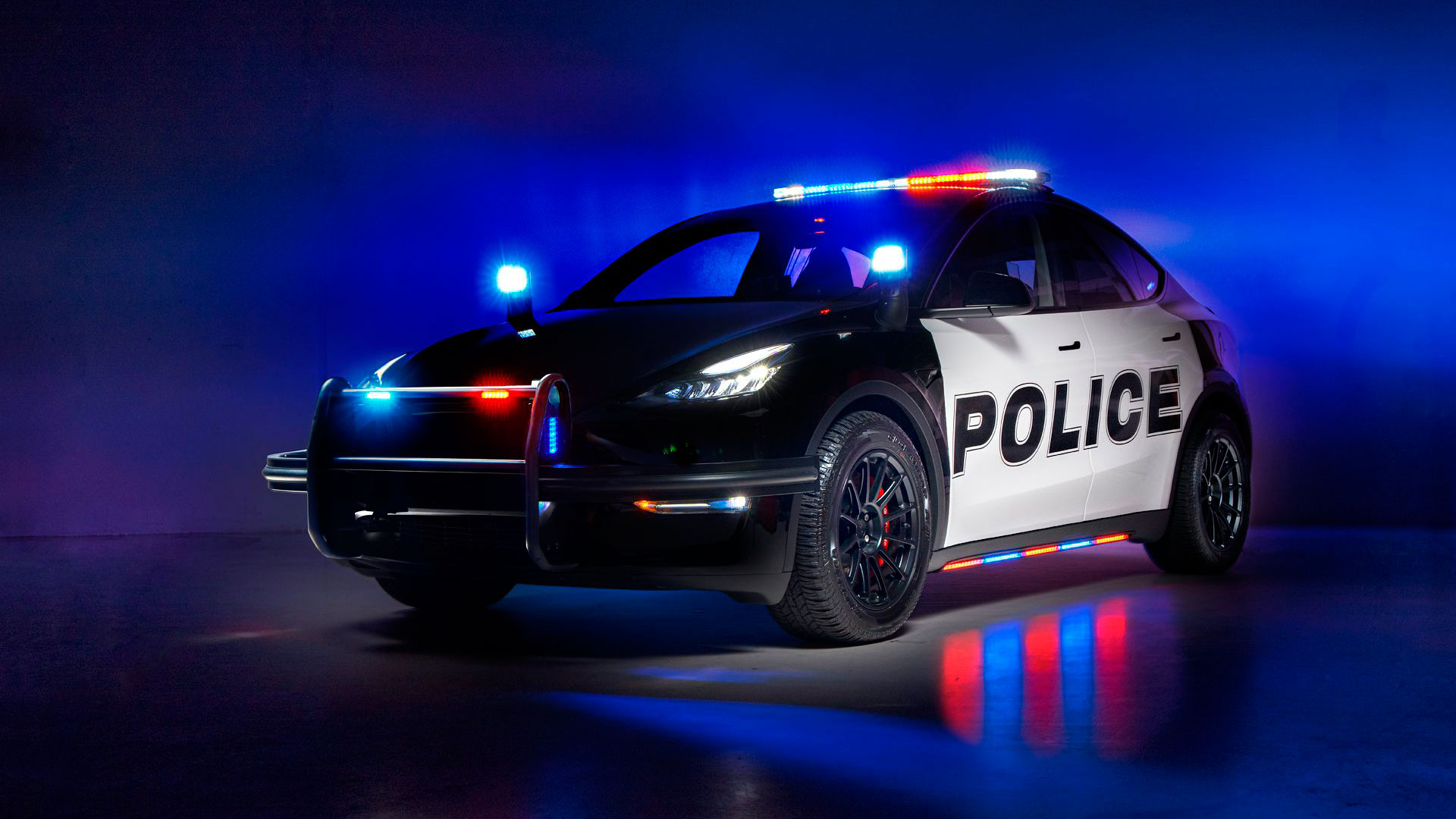 tesla model y policia california 1