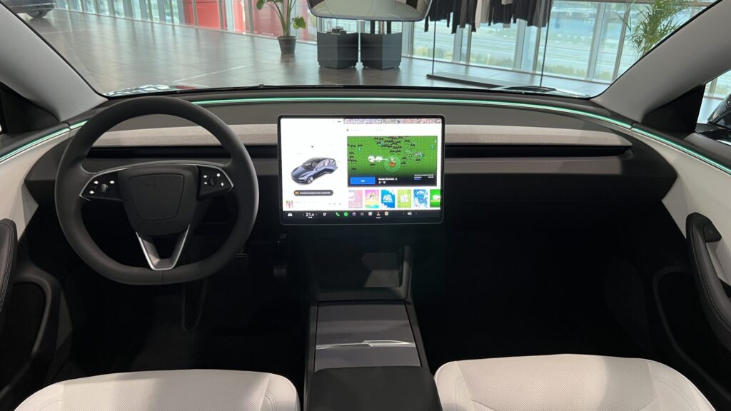 Tesla Model 3 Highland interior