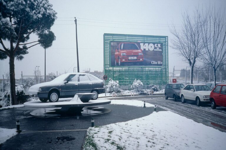 Clio I 16V Publicidad exterior