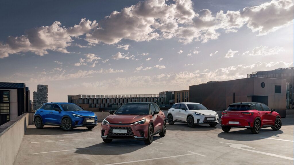 Lexus LBX
