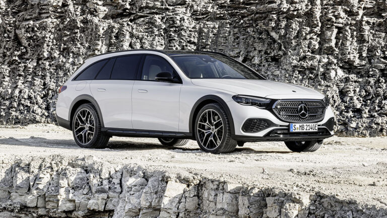 Mercedes Clase E All Terrain 2024 apertura 1