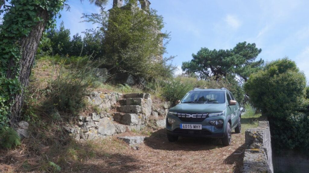 carsharing-camino-de-santiago-dacia-spring-2