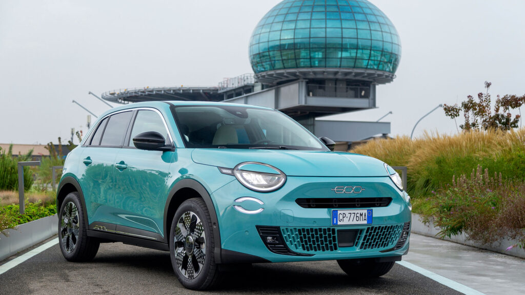 fiat-600-hybrid