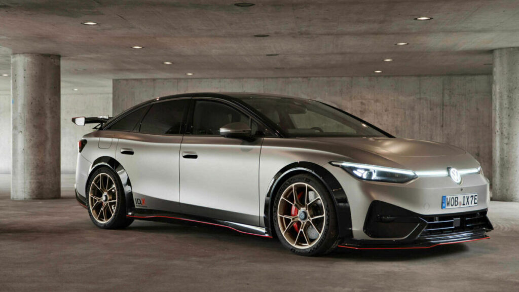 id-x-performance-1