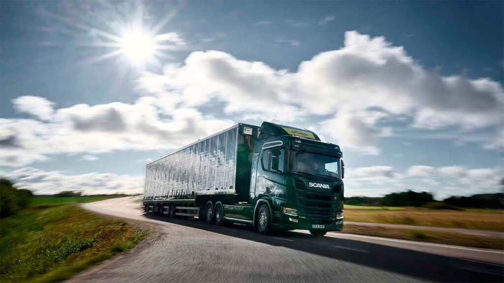 scania-camion-solar