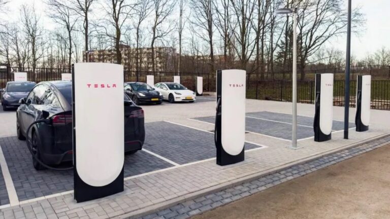 tesla supercargadores v4 e1695119146775