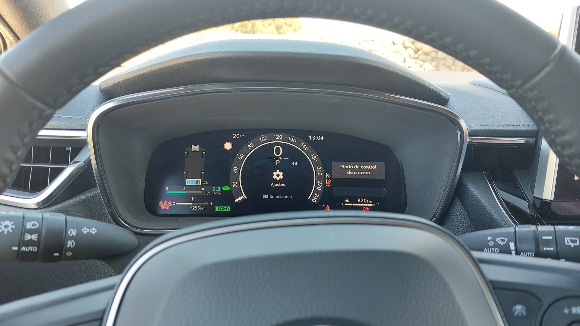 Toyota y Lexus llaman a revisión a más de 90 mil vehículos