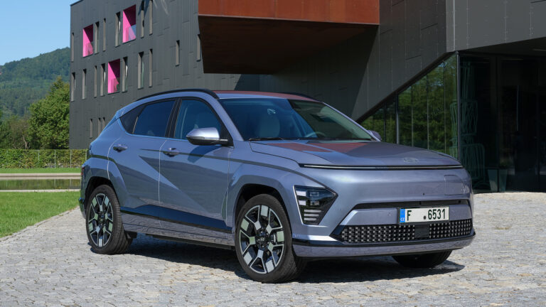 1 Hyundai Kona Electrico