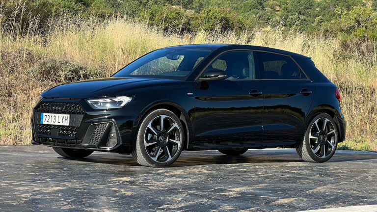 4 Audi A1 Adrenalin 35 TFSI S tronic 2023