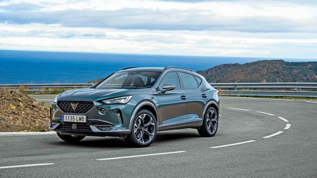 CUPRA-Formentor- e-HYBRID