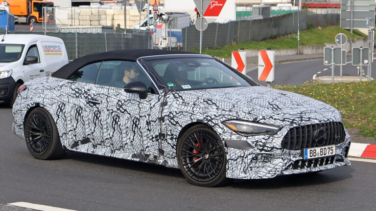 Mercedes AMG CLE53 Convetible 5