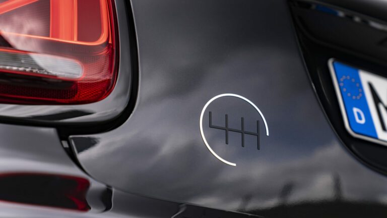 Mini 1to6 P90504488 highRes mini john cooper wor e1696749455223