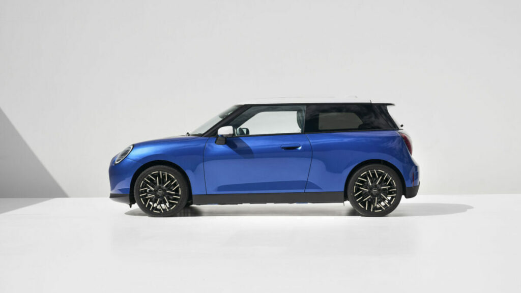 Mini Cooper 2024
