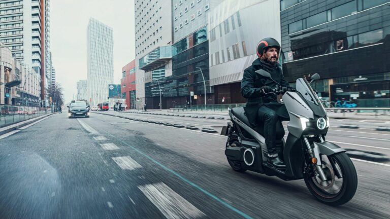 Silence S01 portada e1698067547680