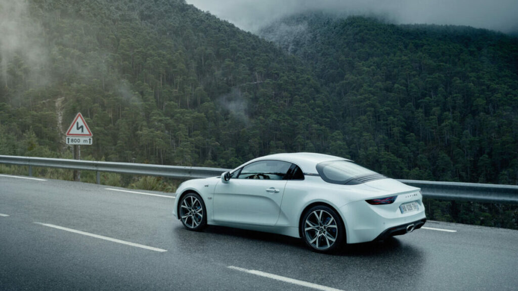 Alpine A110