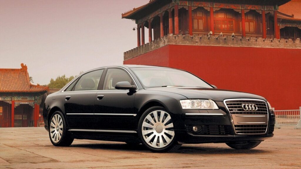 Audi A8 W12 D3