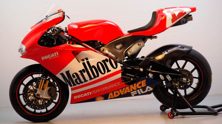 ducati desmosedici gp3 bayliss