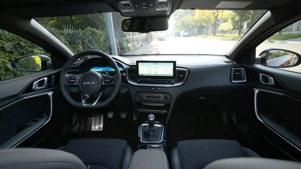 Kia ProCeed
