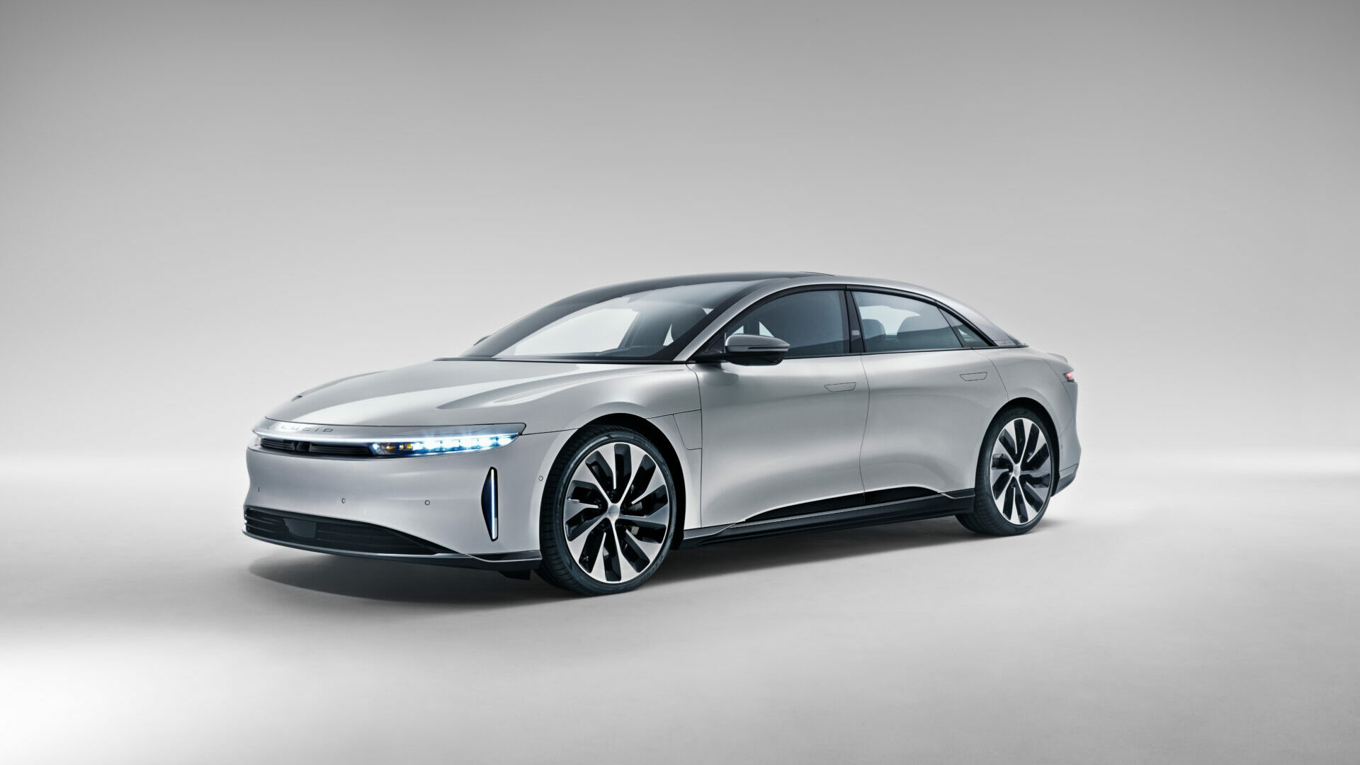 lucid air 3 4