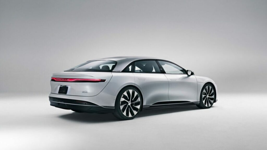 lucid air trasera