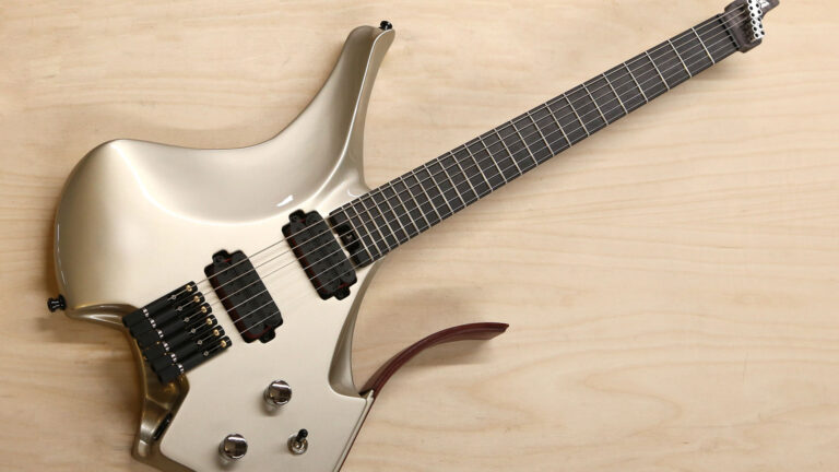 mclaren speedtail guitarra 1