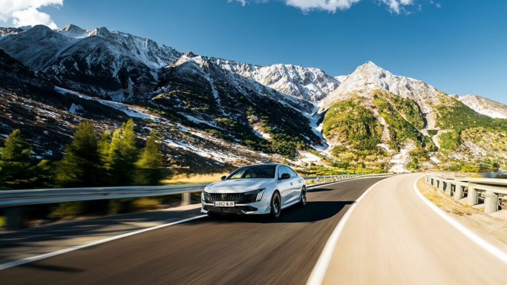 nuevo-peugeot-508-en-marcha