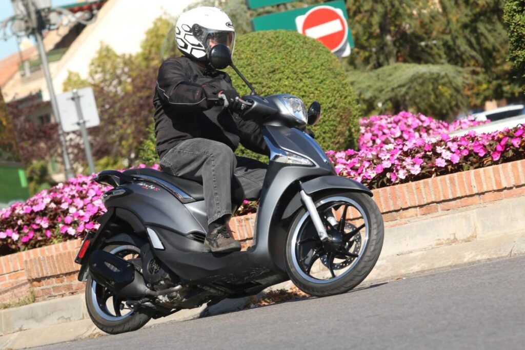 piaggio-liberty-3_g