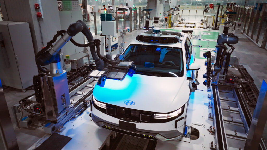 Hyundai Centro de Innovación de Singapur granja (4)
