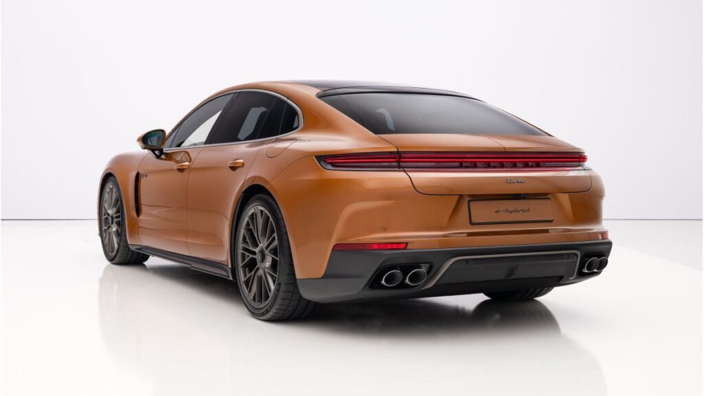 Panamera Active Ride trasera