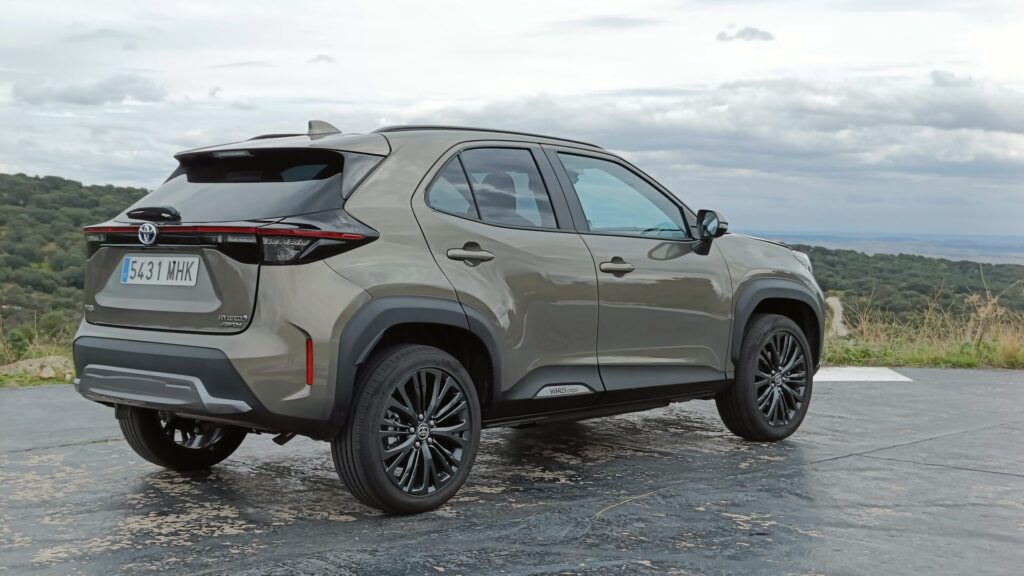 Toyota Yaris Cross 2023 trasera 2