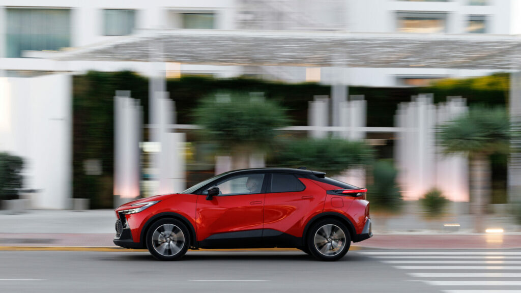Toyota C-HR 2024