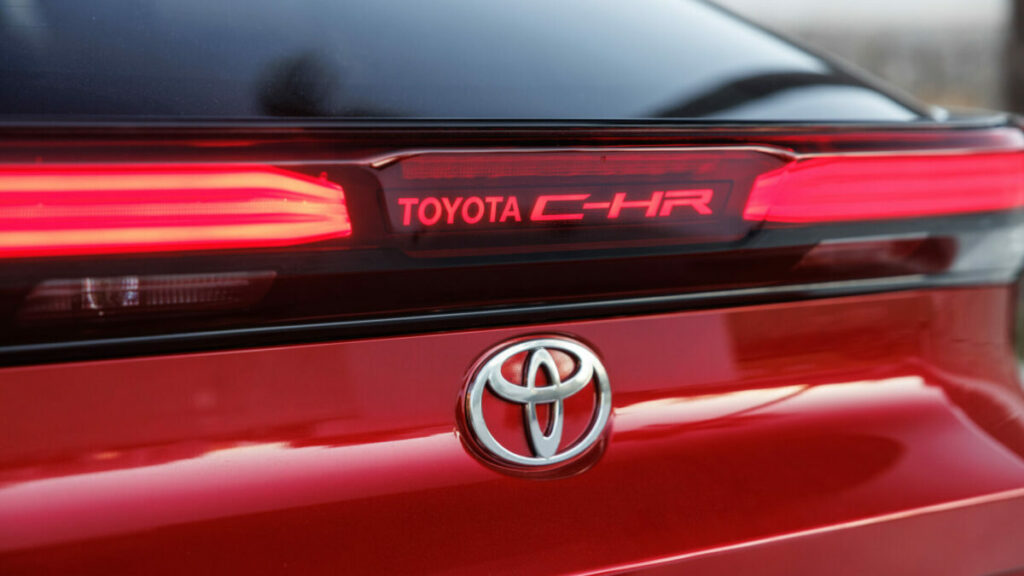 Toyota C-HR 2024