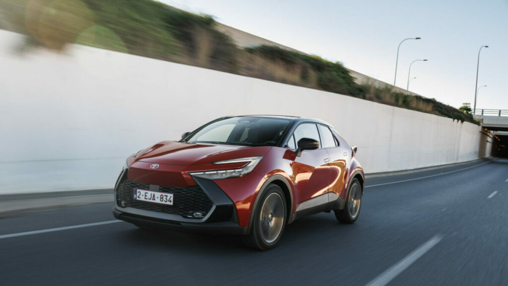 Toyota C-HR 2024