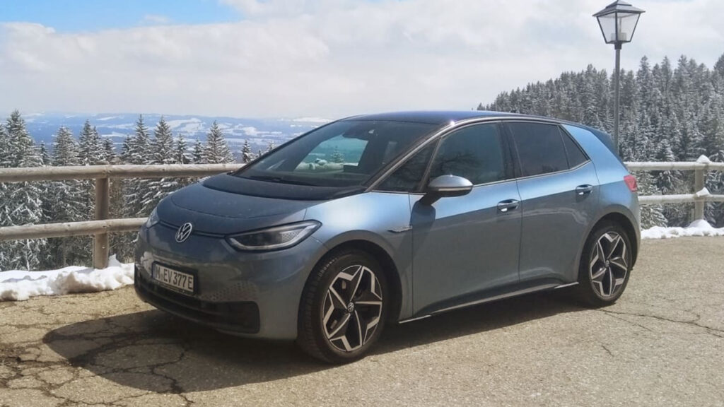 Exterior ID3 ADAC