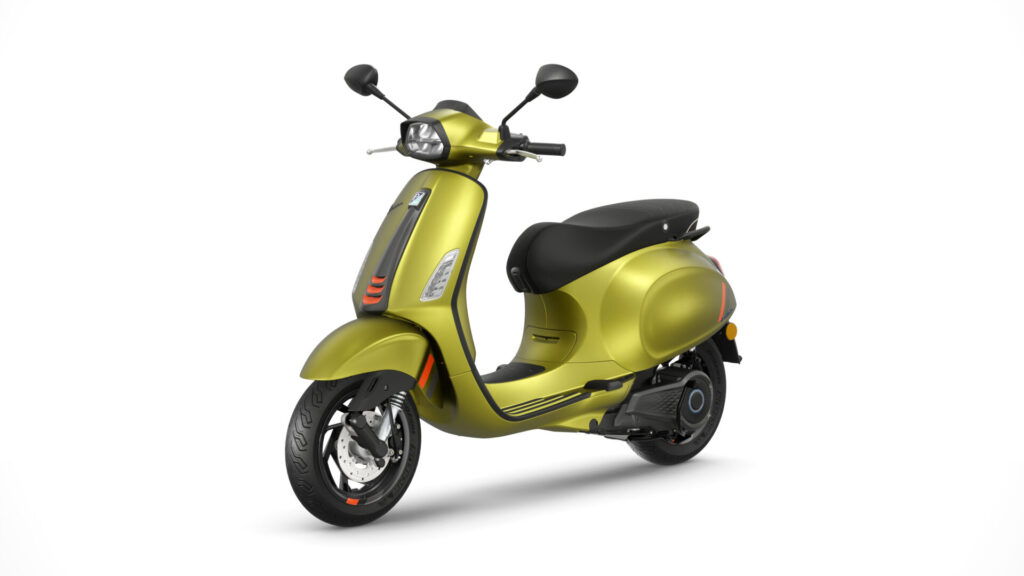 Vespa_Sprint_S_Elettrica_Verde_Ambizioso_Opaco_2024_-2