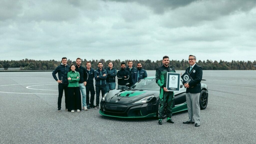 rimac nevera coche mas rapido marcha atras record