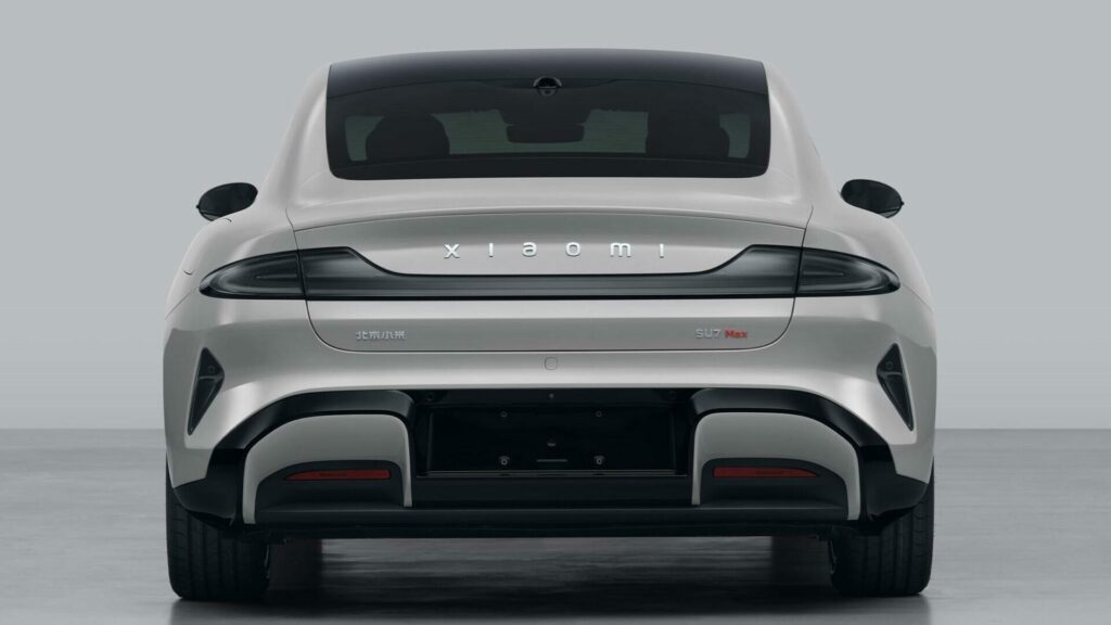 xiaomi SU7 trasera