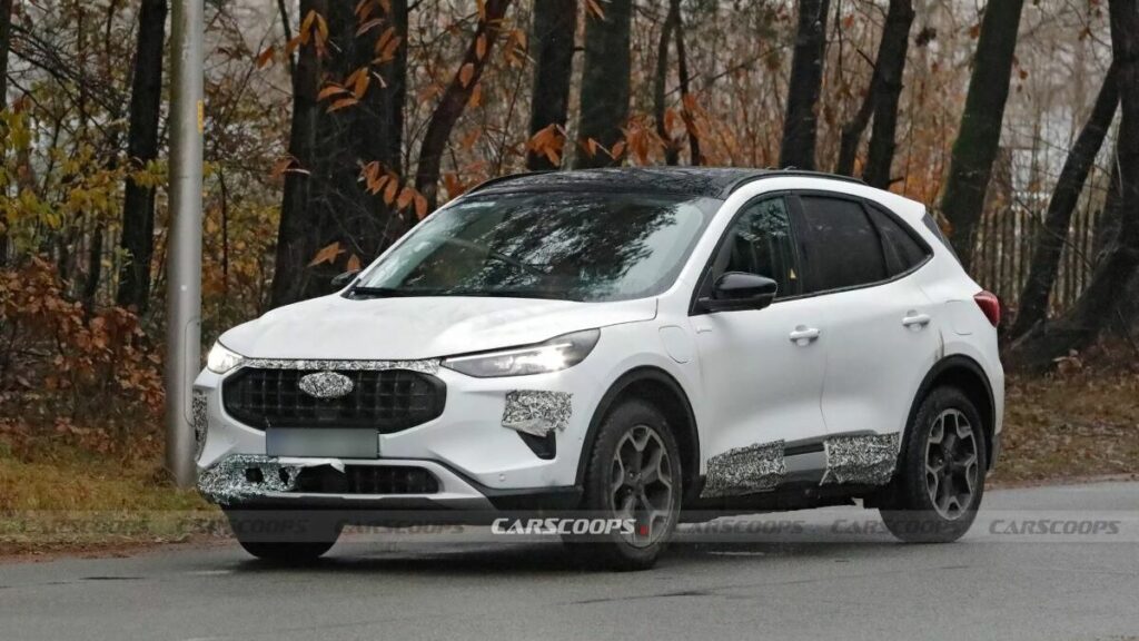 Ford Kuga 2024 blanco