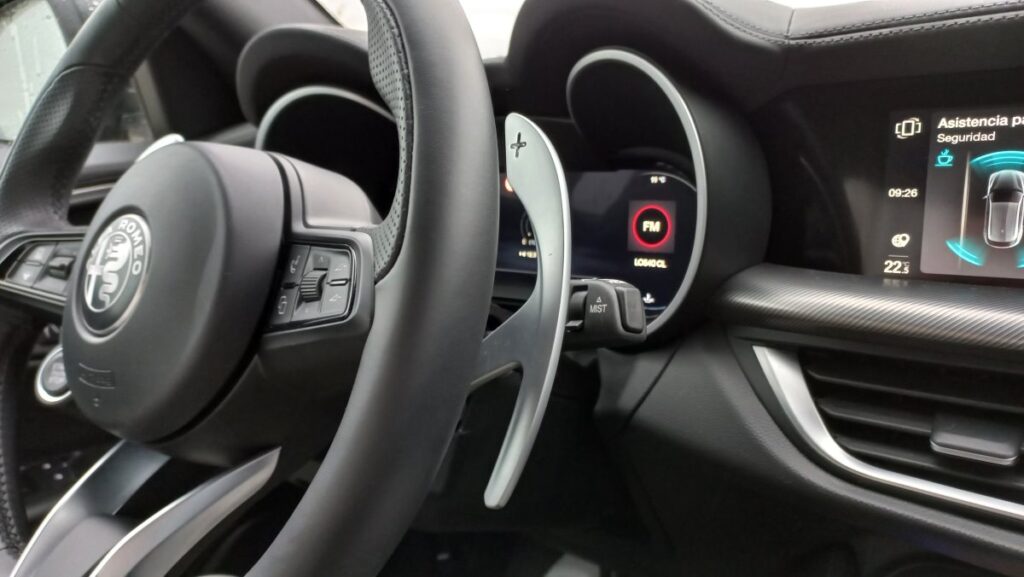 Alfa Stelvio 2.0 turbo gris