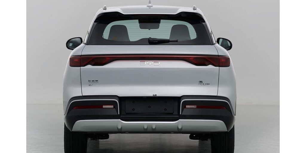 BYD Yuan Up blanco trasera