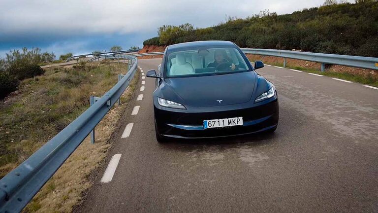 Primera víctima de los aranceles: Tesla se adelanta y sube de precio el Model 3
