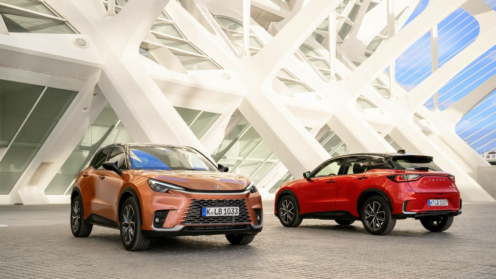 Prueba del Lexus LBX, primera parte: qué tiene de Toyota Yaris Cross y qué no