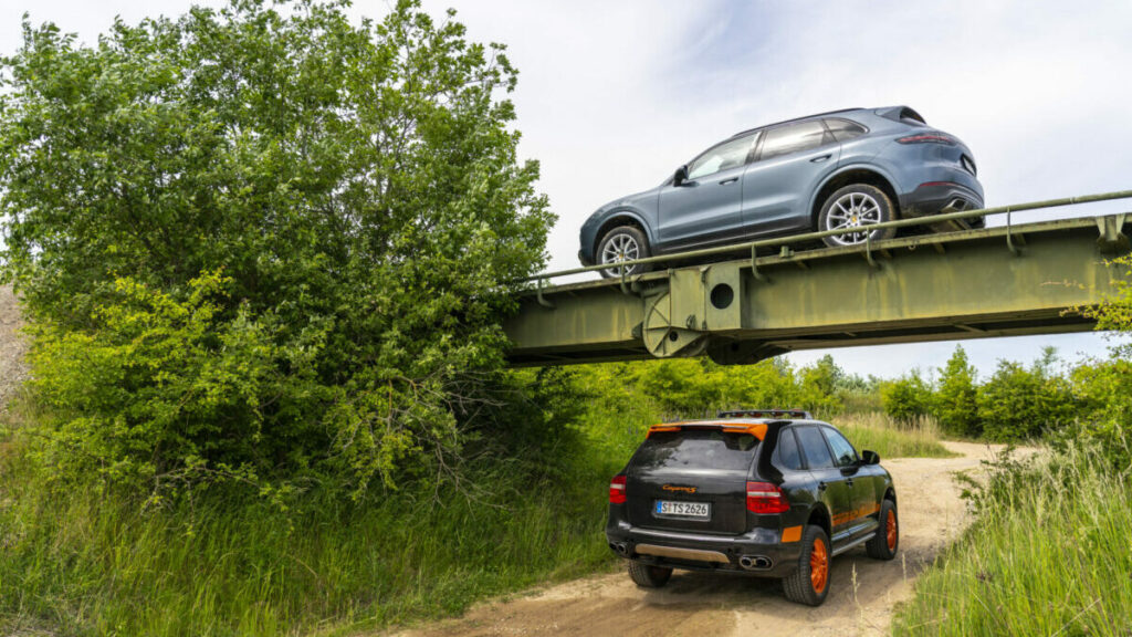 Porsche Cayenne historia