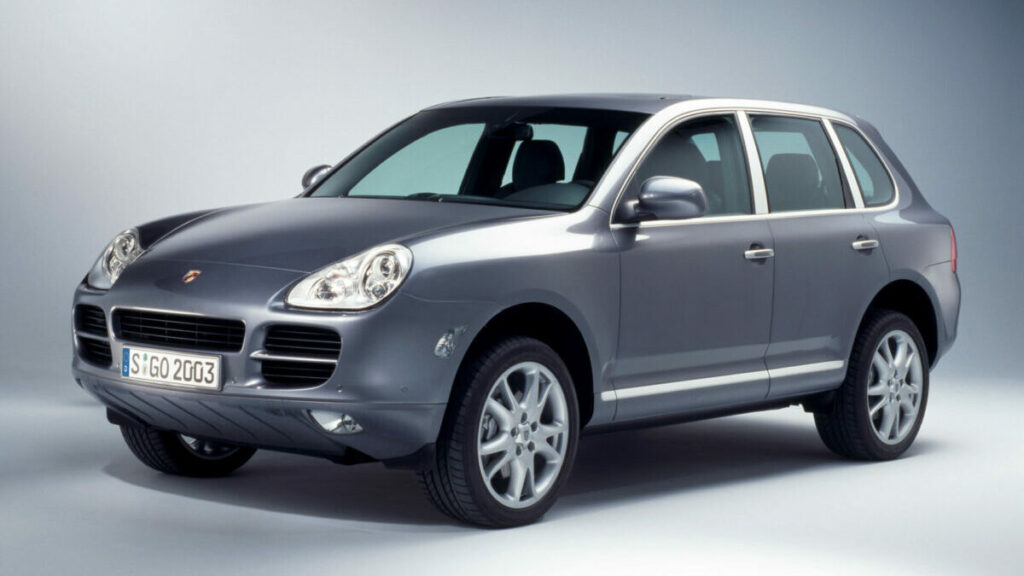 Porsche Cayenne E1